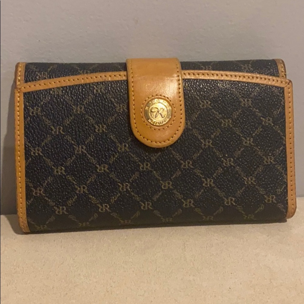 Rioni wallet
